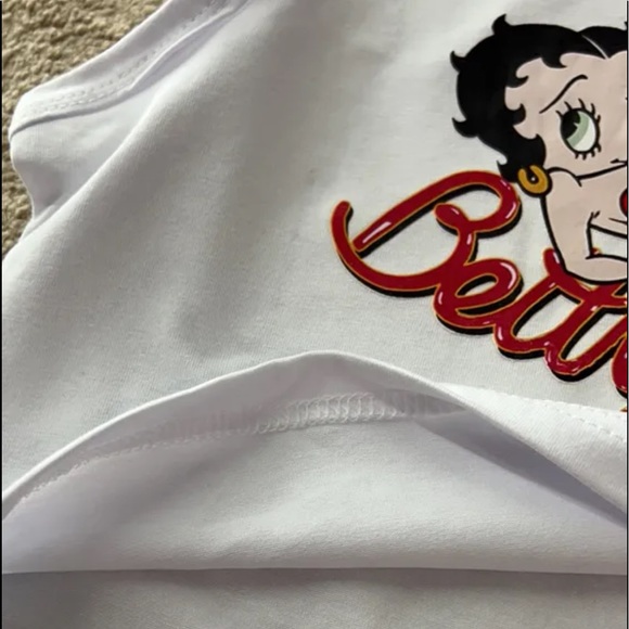 Betty Boop crop top - Picture 3 of 3